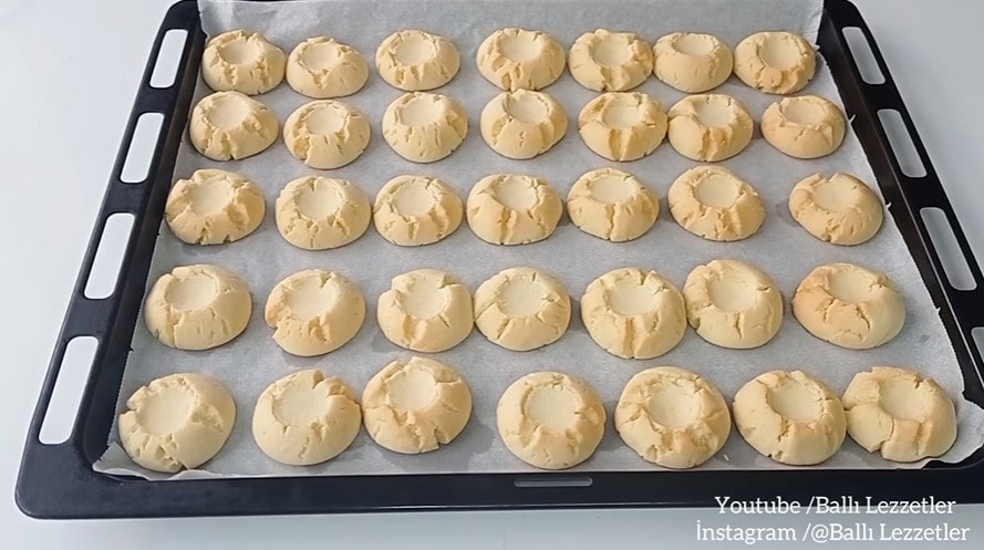 reçelli kurabiye nasıl yapılır
