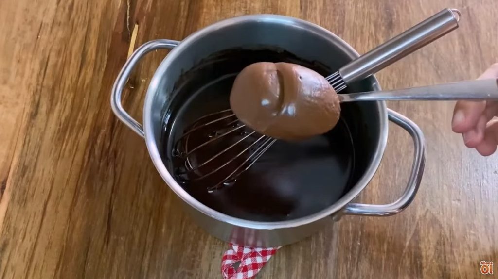 çikolata sos yapılışı