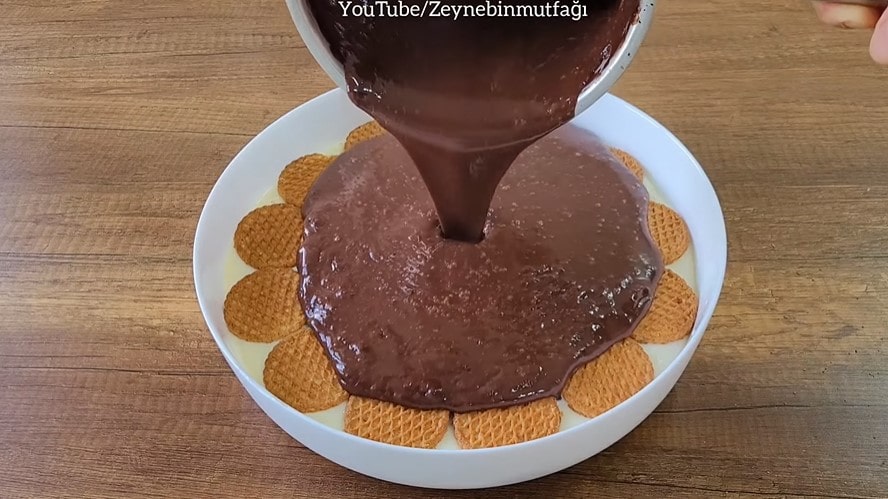 çikolatalı kaşık pasta tarifi