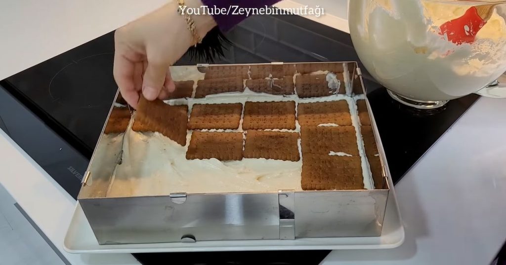 bisküvili pasta yapılışı
